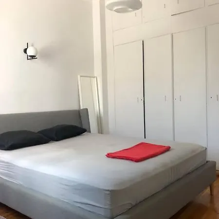 Comfortable And Elegant Flat In Apartman